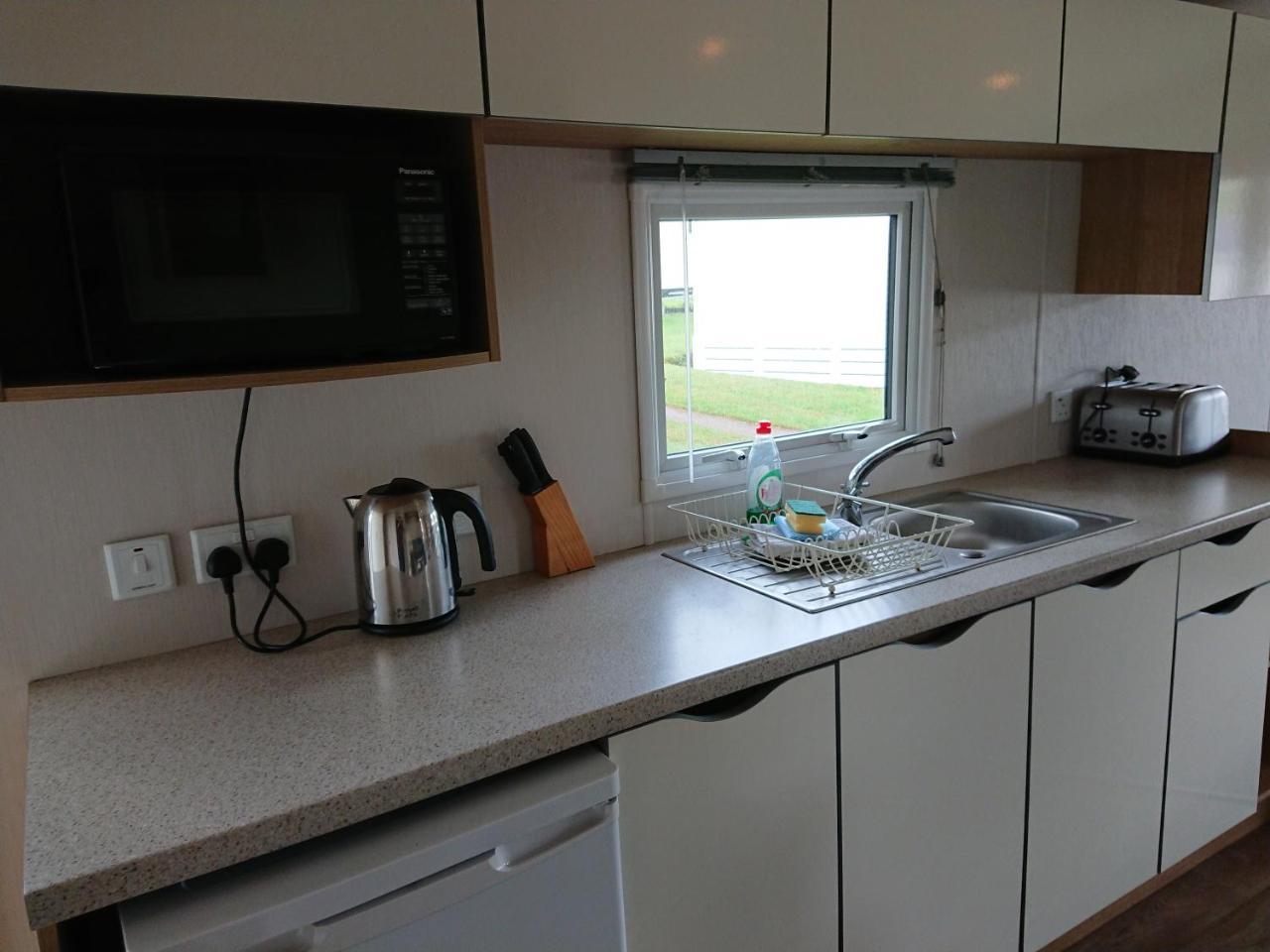 Newquay Valley Holidays New Quay Exterior foto